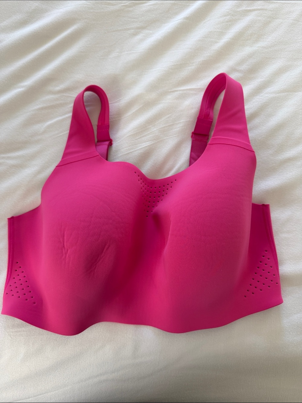 Victoria Secret VSX Featherweight Max Hot Pink Sports Bra - Wireless Support